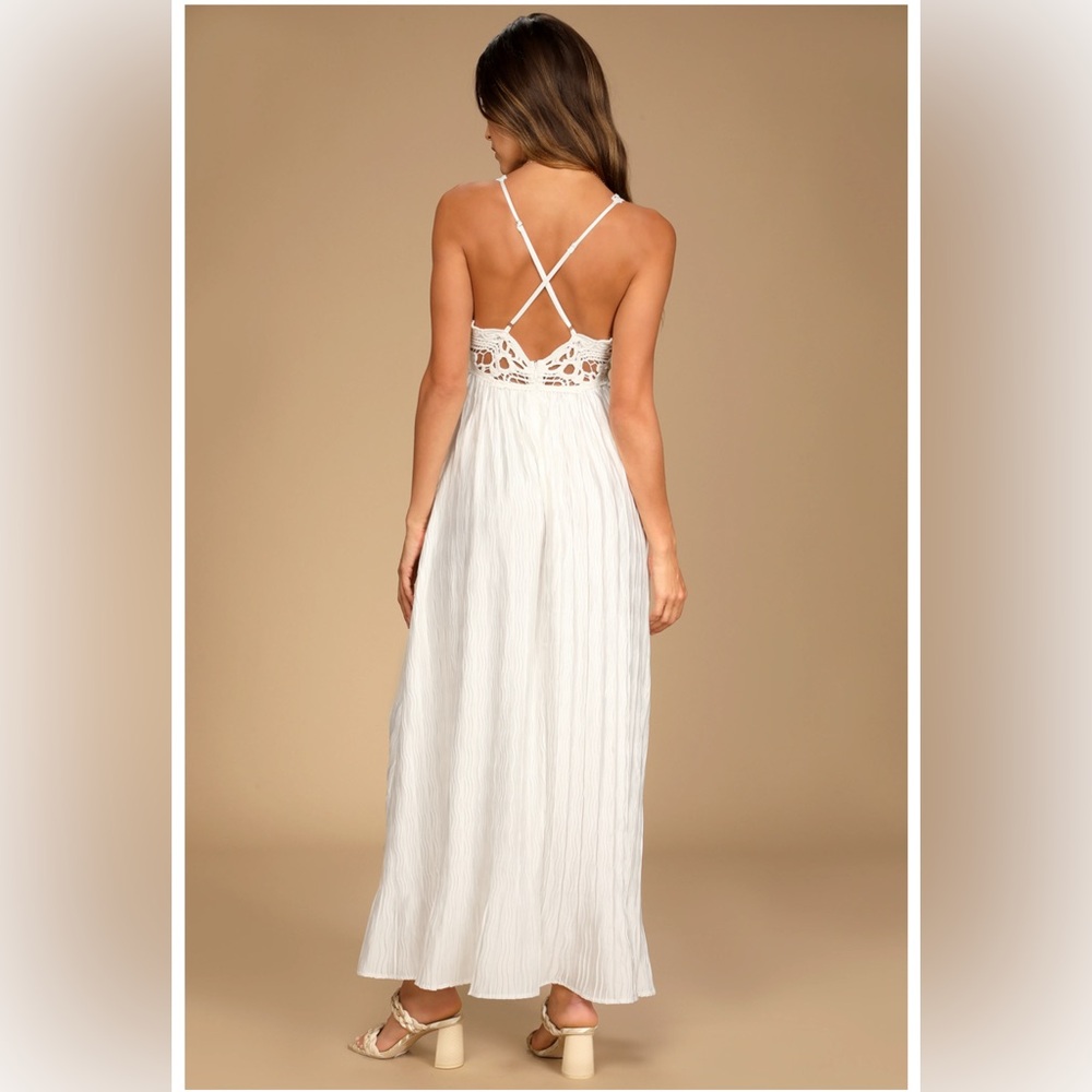 Lulus White Plisse Maxi Dress - Size Small - Picture 2 of 11